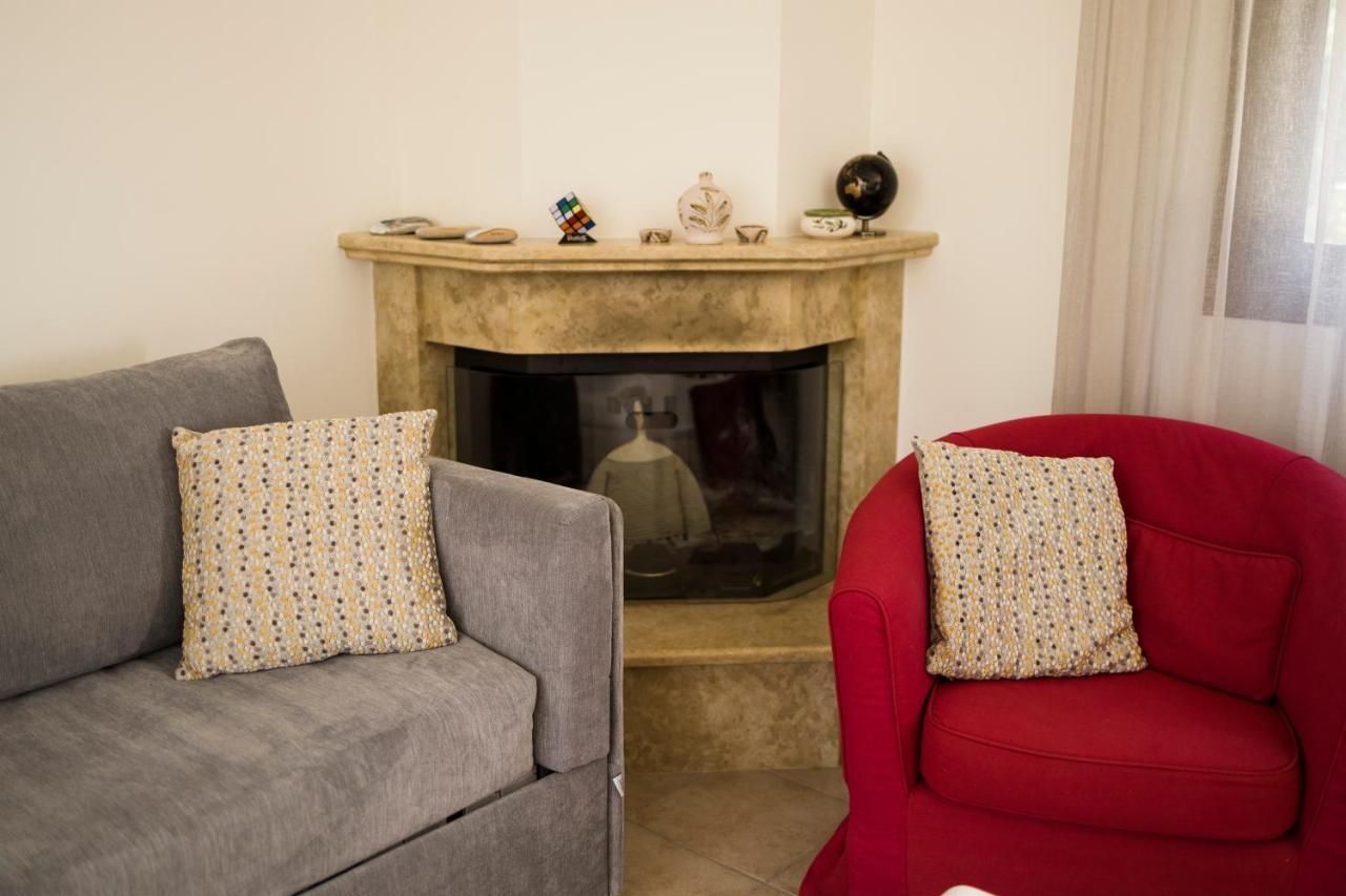 The Corner House At Gennadi Court Villa Luaran gambar