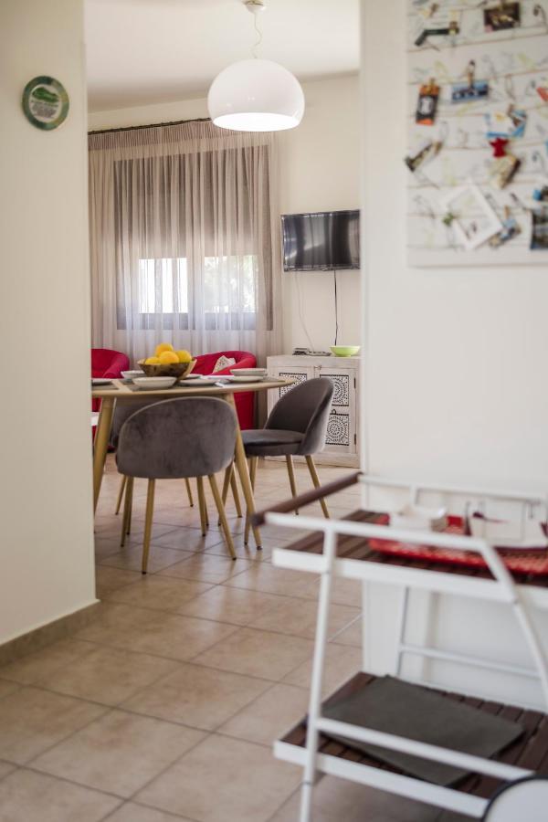 The Corner House At Gennadi Court Villa Luaran gambar